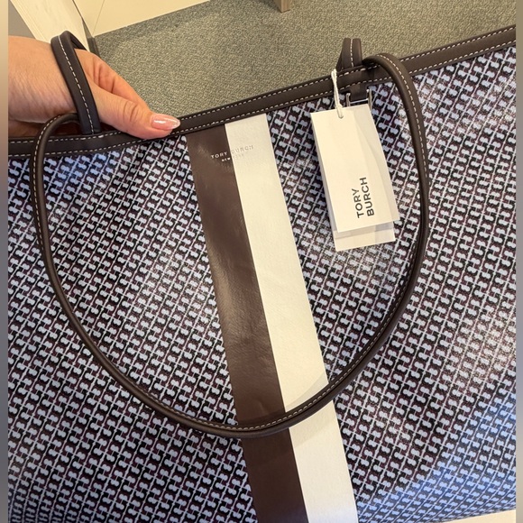 Tory Burch The Racer XL Tote Blue Pattern Lightweight Tote - Picture 4 of 11